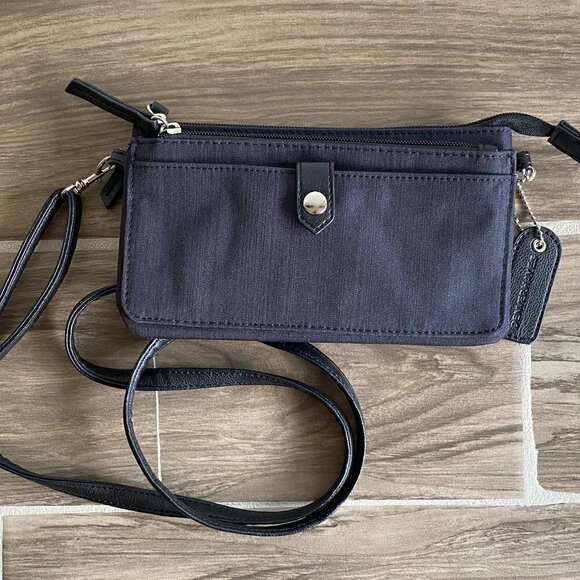 Denver Hayes Handbags - Denver Hayes Crossbody Wallet Phone Wristlet Bag